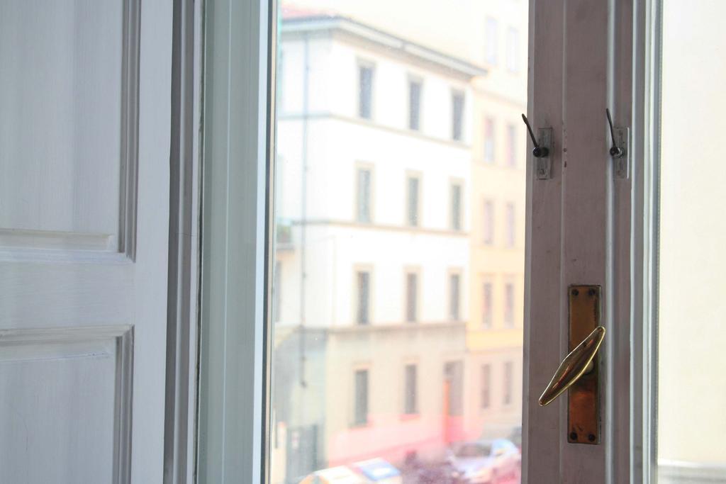 Отель A Casa Di Virgilio Флоренция Экстерьер фото