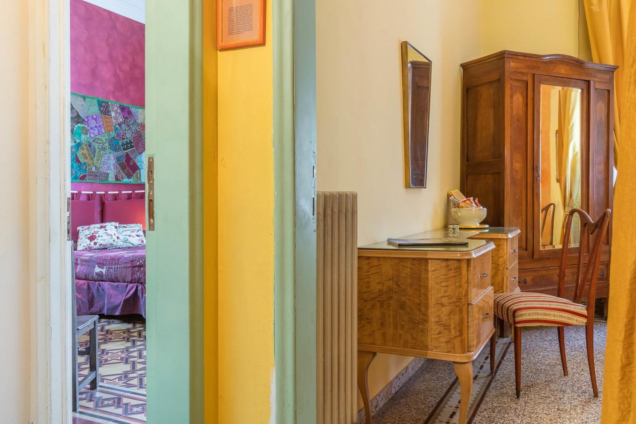 Отель A Casa Di Virgilio Флоренция Экстерьер фото
