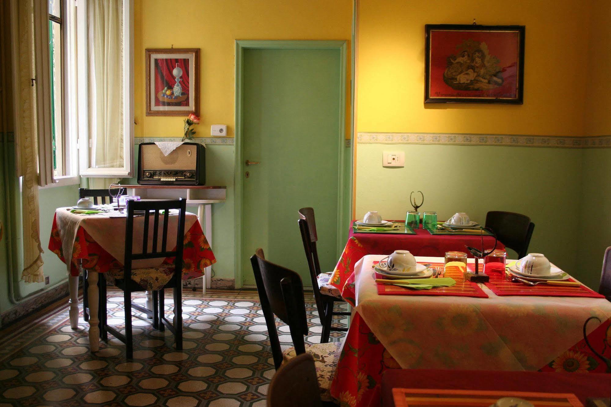 Отель A Casa Di Virgilio Флоренция Экстерьер фото